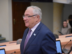 Школы, детсады, закупка лекарств: Саратовская областная дума утвердила миллиардные поправки в бюджет-2024