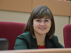 Школы, детсады, закупка лекарств: Саратовская областная дума утвердила миллиардные поправки в бюджет-2024