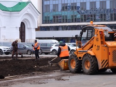 В Саратове парковку на Театральной площади передвинут почти на километр