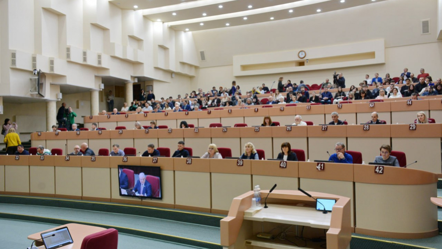 Городские депутаты обсудили пути улучшения работы общественного транспорта в Саратове