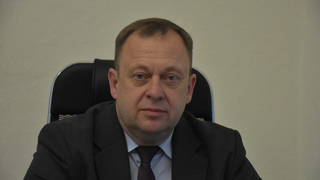 Политик вне политики. Министр строительства и ЖКХ Михаил Бутылкин: мечтает построить дом, не был за границей, согласился на снижение зарплаты ради работы в министерстве
