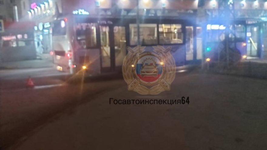 В Саратове водитель автобуса сбил пешехода