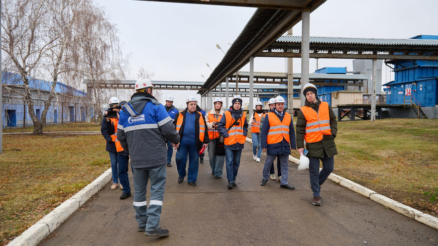 60-летие Газпром трансгаз Саратов: газовики провели экскурсию для журналистов 