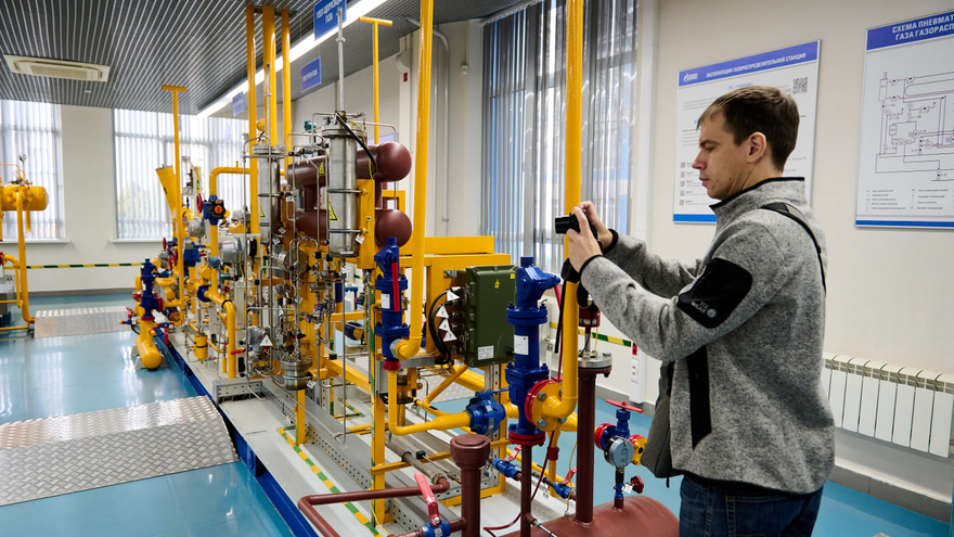 60-летие Газпром трансгаз Саратов: газовики провели экскурсию для журналистов 