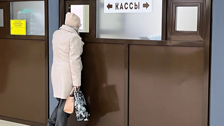 Шикарный дворец: пассажиры прокомментировали открытие нового автовокзала в Саратове