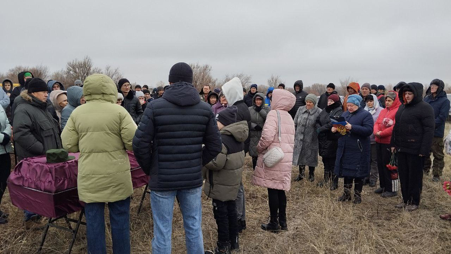 Еще трое бойцов из Саратовской области не вернулись с СВО
