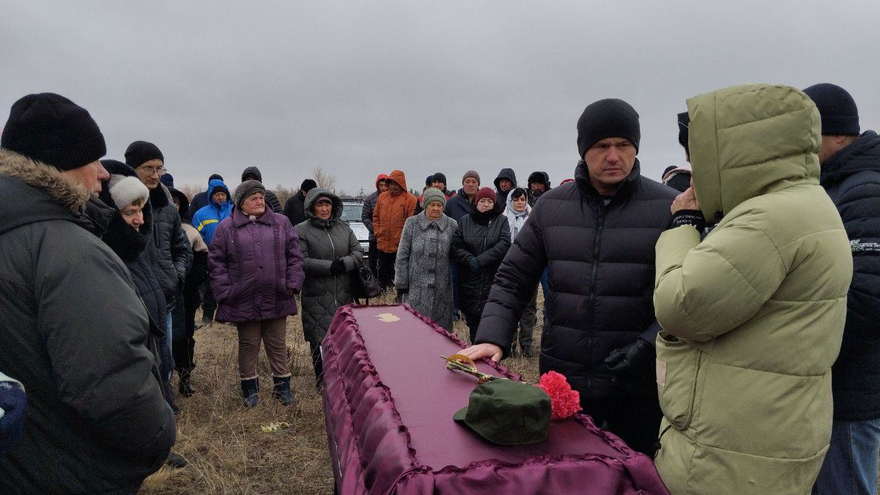 Еще трое бойцов из Саратовской области не вернулись с СВО