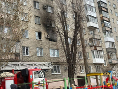 В Саратове из горящей девятиэтажки спасли 18 человек и кошку