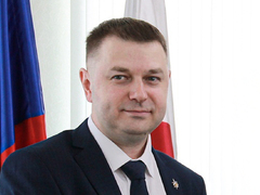 В Саратове декана из Поволжского института управления задержали за взятку