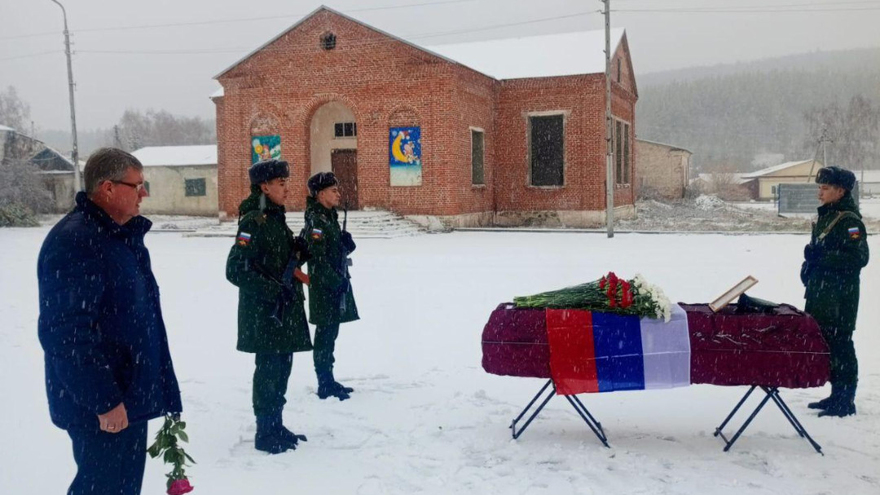 На СВО погибли еще двое бойцов из Саратовской области
