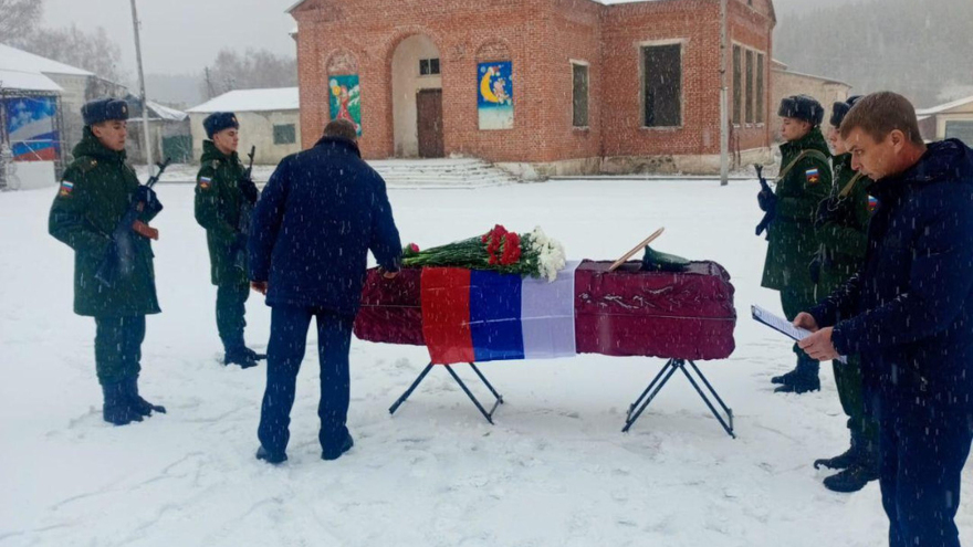 На СВО погибли еще двое бойцов из Саратовской области