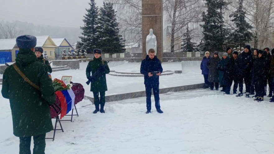 На СВО погибли еще двое бойцов из Саратовской области