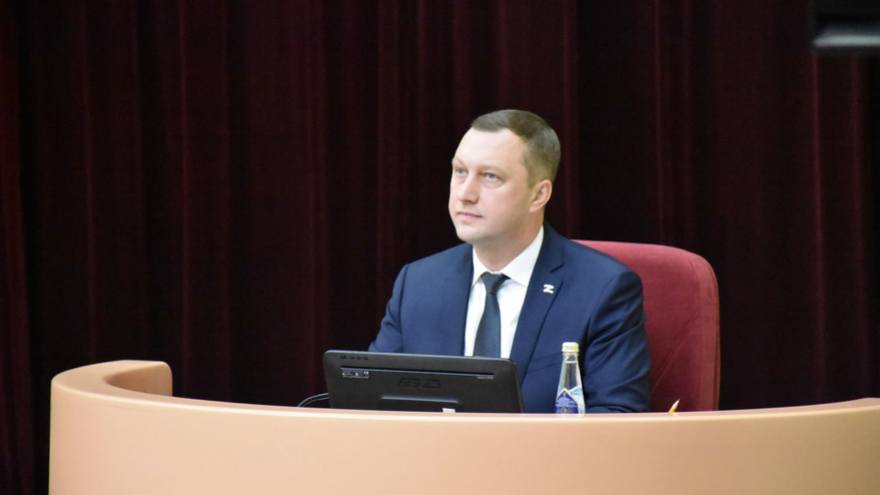 Спор из-за обесценивающихся миллионов: губернатор Бусаргин заступился за чиновников и пожаловался на размер ключевой ставки