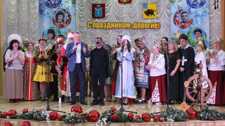 В энгельсском доме-интернате поставили новогодний спектакль Вечера на хуторе близ Диканьки