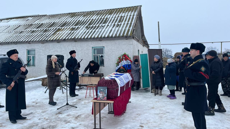 Еще трое бойцов из Саратовской области погибли на СВО