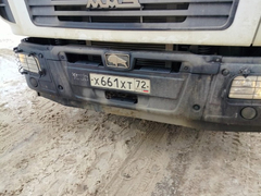 В Энгельсе мусоровоз сломал трубу и лишил людей горячей воды