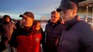 На горящем после атаки БПЛА предприятии в Энгельсе развернули оперштаб