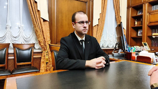 Городской комитет по образованию возглавил директор саратовской школы