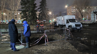 В Заводском районе на месте ремонта труб произошла новая авария: отключение продлили еще на день