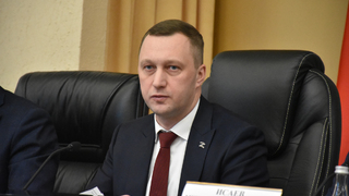 По интернету разошлось фейковое видео с губернатором Бусаргиным