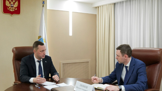 Новый энгельсский глава попросил губернатора помочь с ремонтом местного стадиона
