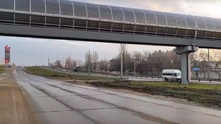 Власти решили отремонтировать дорогу-дублер и снести ларьки на Вольском тракте