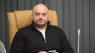 Руку вытяни, тебе кружку нальют: общественник Малявко предрек продажу алкоголя в каждом подъезде