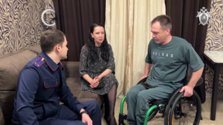 Саратовский Следственный комитет помог инвалиду получить удобную коляску