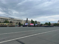 В центре Саратова репетируют парад ко Дню Победы