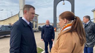 Леонов распорядился привести в порядок дорогу на энгельсском кладбище