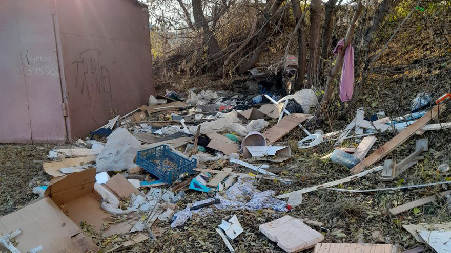 В Саратовской области 490 человек оштрафовали за незаконные свалки