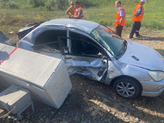 В Саратовской области поезд столкнулся с машиной: есть пострадавшие