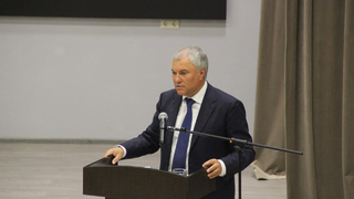 Вячеслав Володин потребовал искать новые подходы при ремонте и строительстве дорог в Саратове