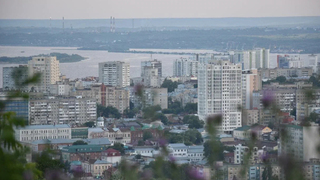 Погода в Саратовской области: прохладная среда с дождем
