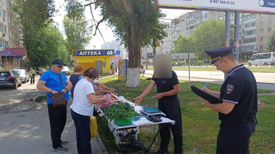 Суд арестовал нарушителя уличной торговли из Энгельса