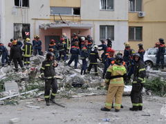 Взрыв дома в Саратове: трое взрослых и ребенок числятся пропавшими