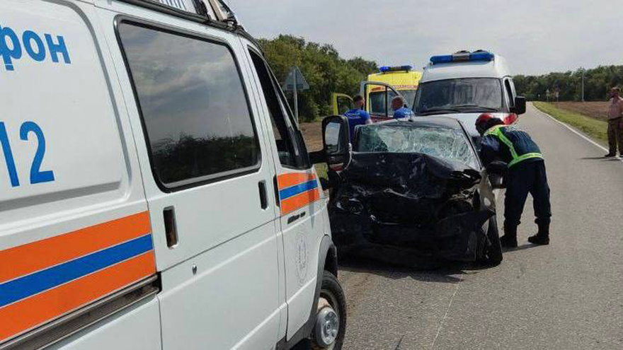 В аварии под Энгельсом погиб мужчина