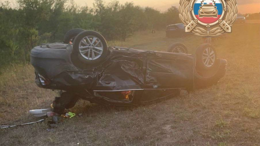 В Саратовской области два человека пострадали в массовом ДТП с грузовиком
