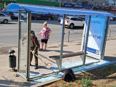 Вандалы разбили очередную остановку в Заводском районе