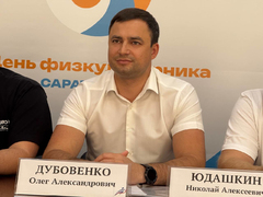 Саратовцев позвали выиграть мотоцикл на Дне физкультурника