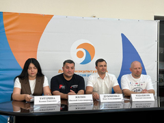Саратовцев позвали выиграть мотоцикл на Дне физкультурника