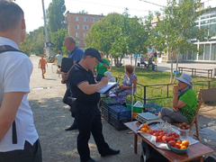 В Энгельсе уличный торговец задолжал по штрафам 560 тысяч рублей