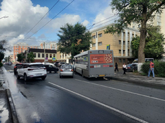 В центре Энгельса произошло тройное ДТП с автобусом 