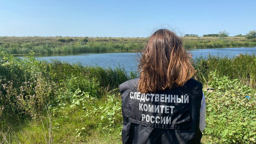 В Саратовской области подросток упал с лодки и утонул