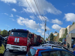 В Саратове горел бильярдный клуб Барс: потребовалась эвакуация
