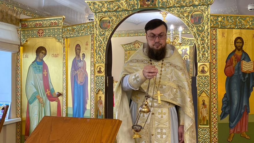 В храме Энгельсского дома-интерната отметили Спасы