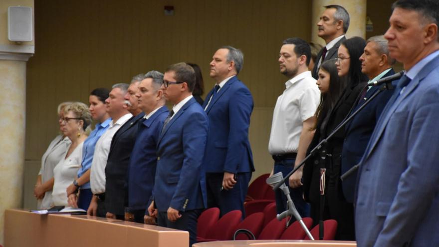 Антитеррор, бесплатные лекарства, Саратовводоканал: облдума одобрила поправки в бюджет, дефицит вырос до 18,31 млрд рублей