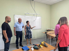 Энгельсскую школу отремонтируют ко Дню знаний