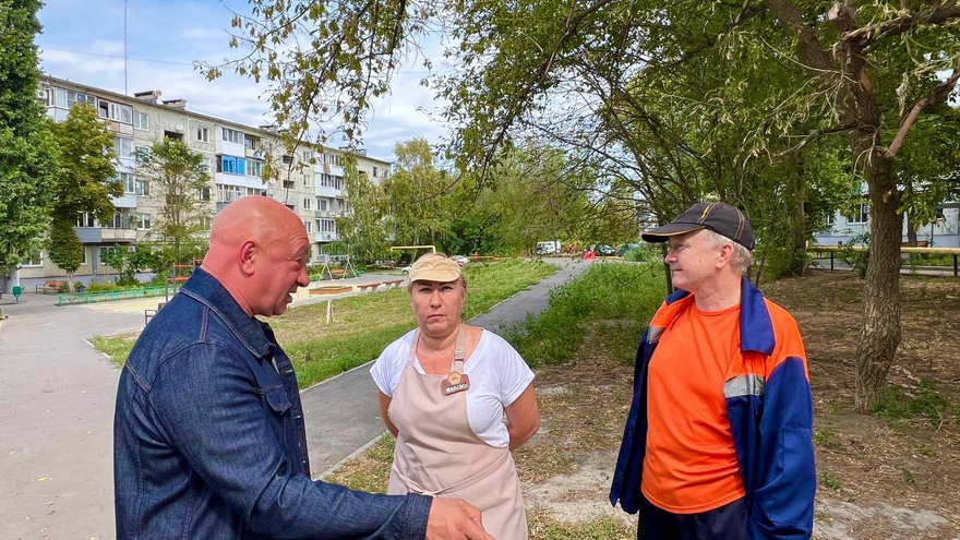 Атака БПЛА на Саратов: в поврежденных домах вставляют окна