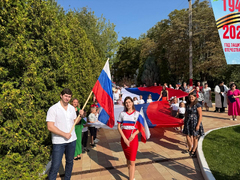 В Энгельсском доме-интернате отпраздновали День Государственного флага
